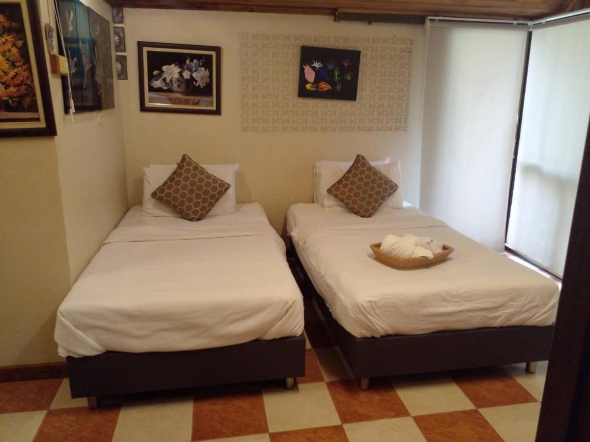 Baansuanleelawadee Resort Amphawa Esterno foto