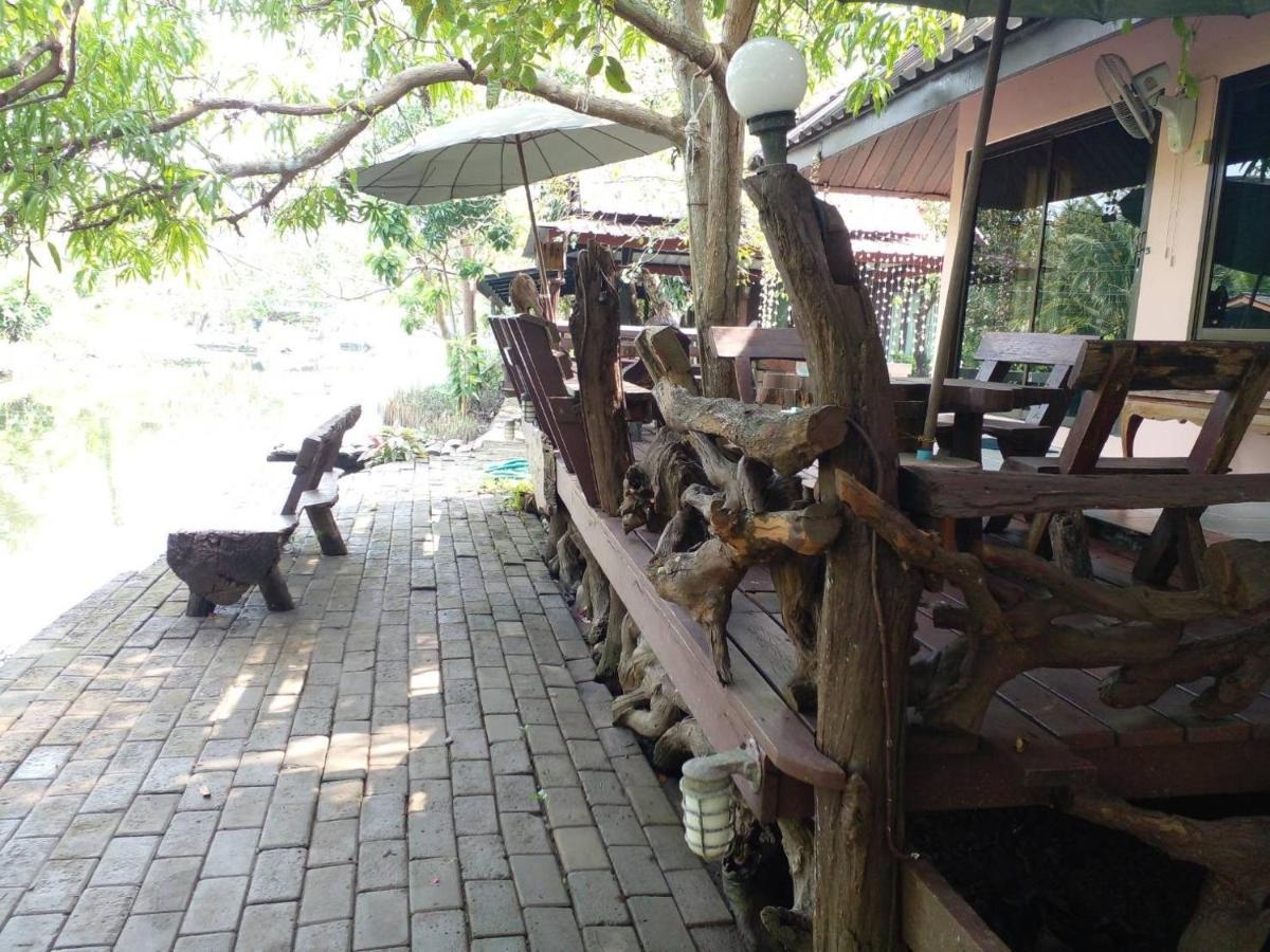 Baansuanleelawadee Resort Amphawa Esterno foto