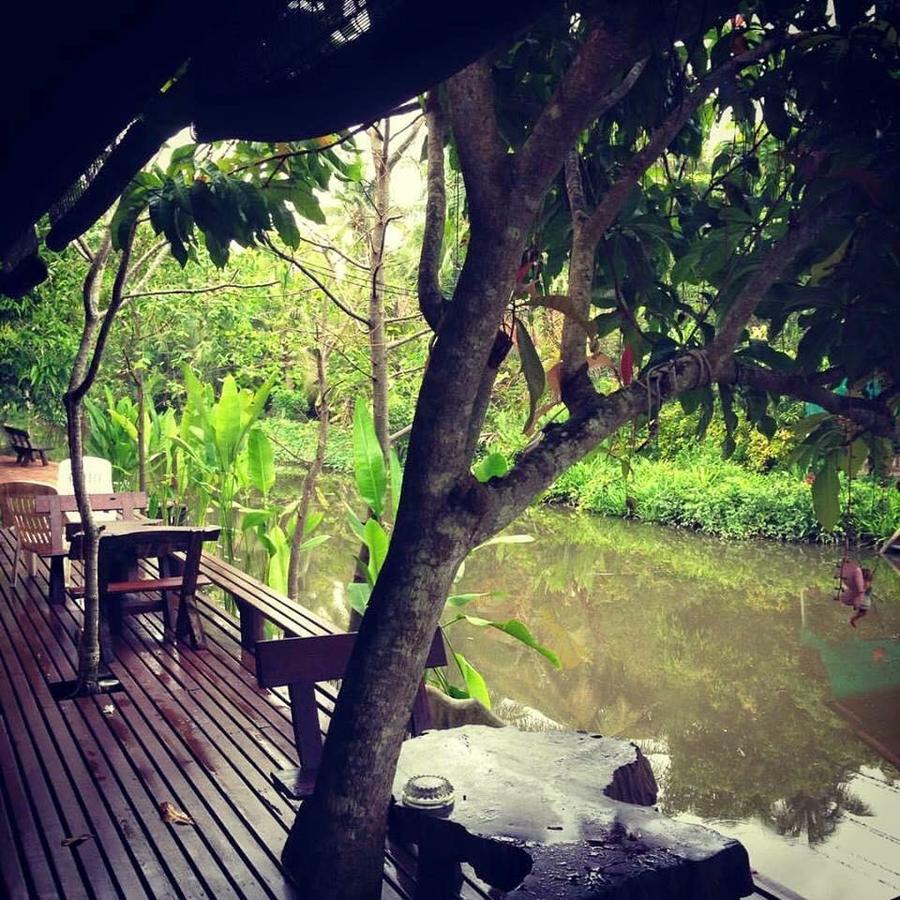 Baansuanleelawadee Resort Amphawa Esterno foto