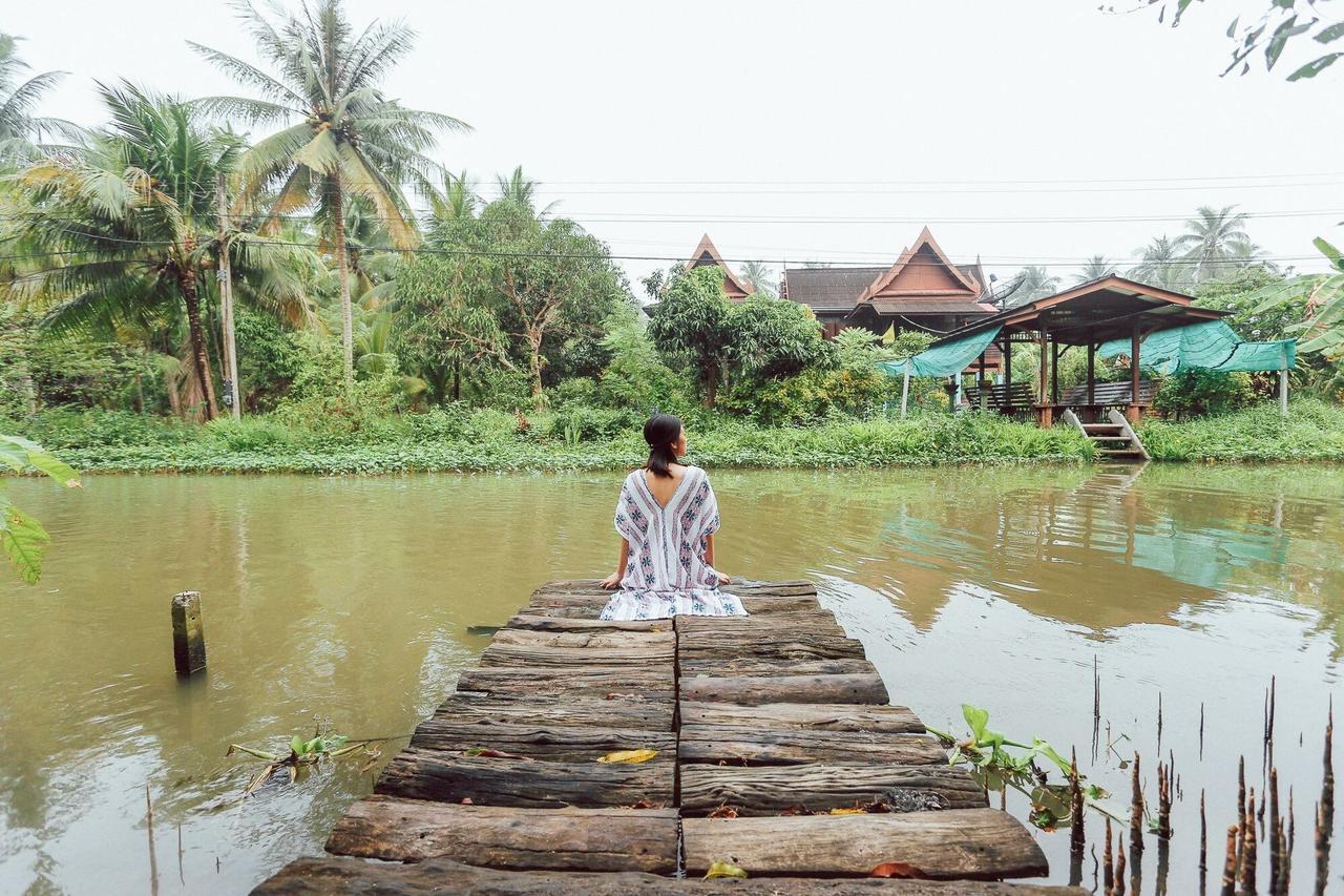 Baansuanleelawadee Resort Amphawa Esterno foto