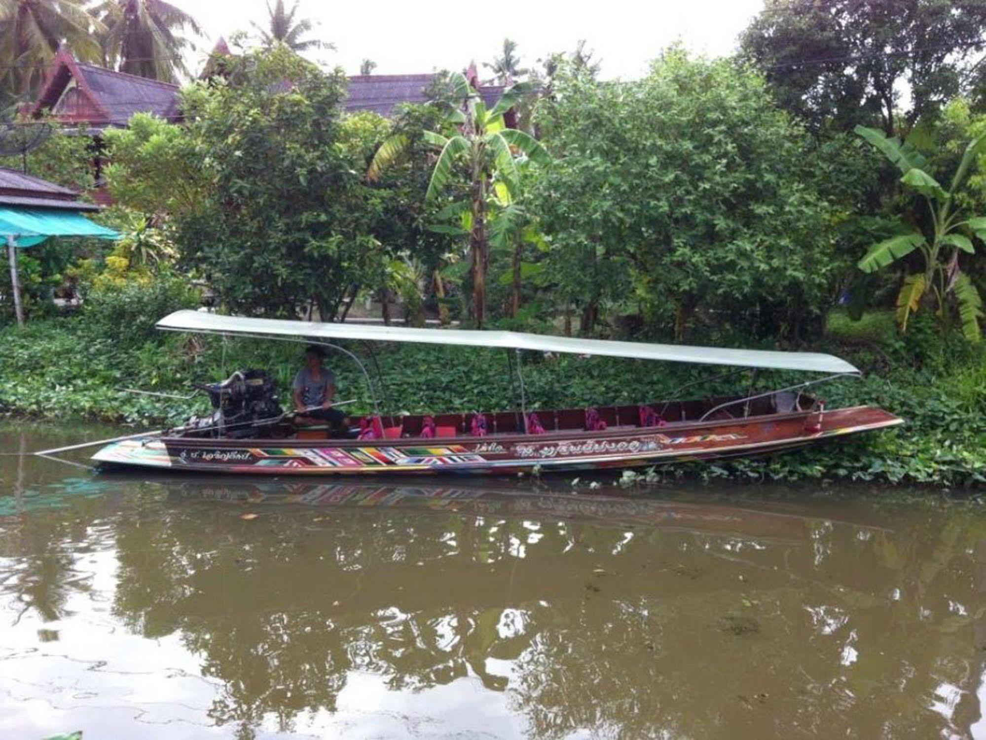 Baansuanleelawadee Resort Amphawa Esterno foto